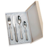 SET 4 CUBIERTOS LISO ESTUCHE BEIGE